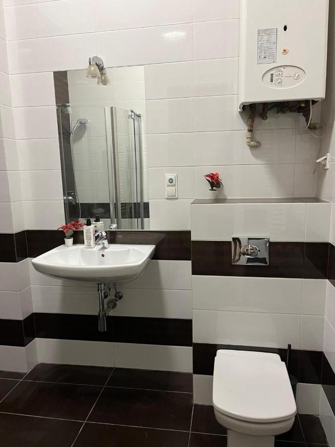 Batorego Lovely Rooms Krakau Exterior foto